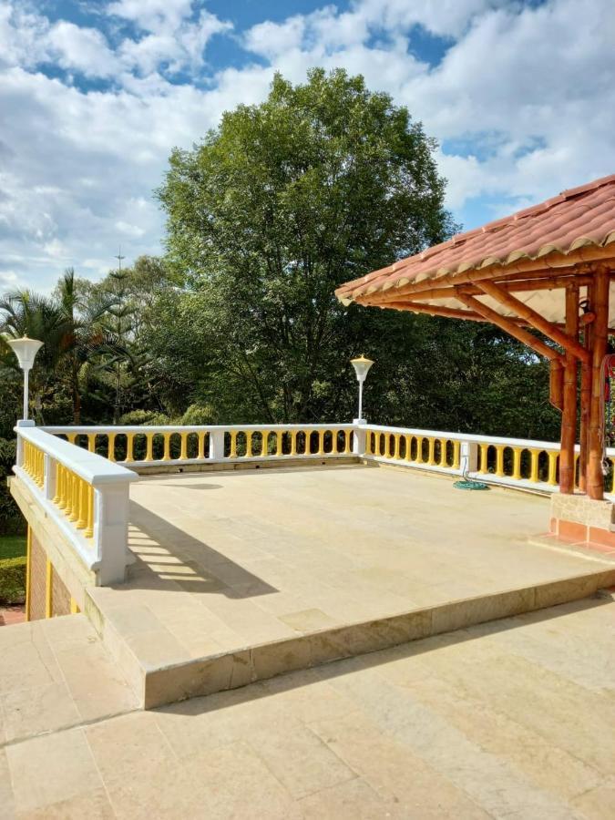 Hotel Casa Confort Santa Rosa de Cabal Esterno foto