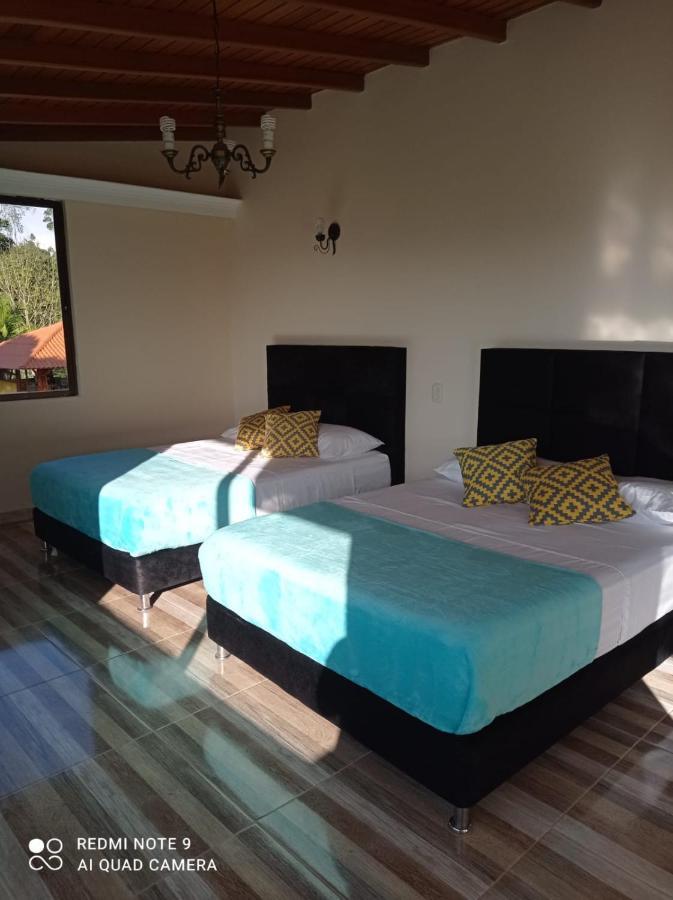 Hotel Casa Confort Santa Rosa de Cabal Esterno foto